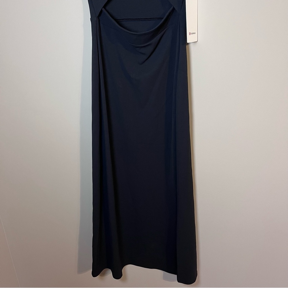 Lululemon NEW Nulu Twist Front Athleisure Sleeveless Stretch Midi Dress Black M - Picture 3 of 7